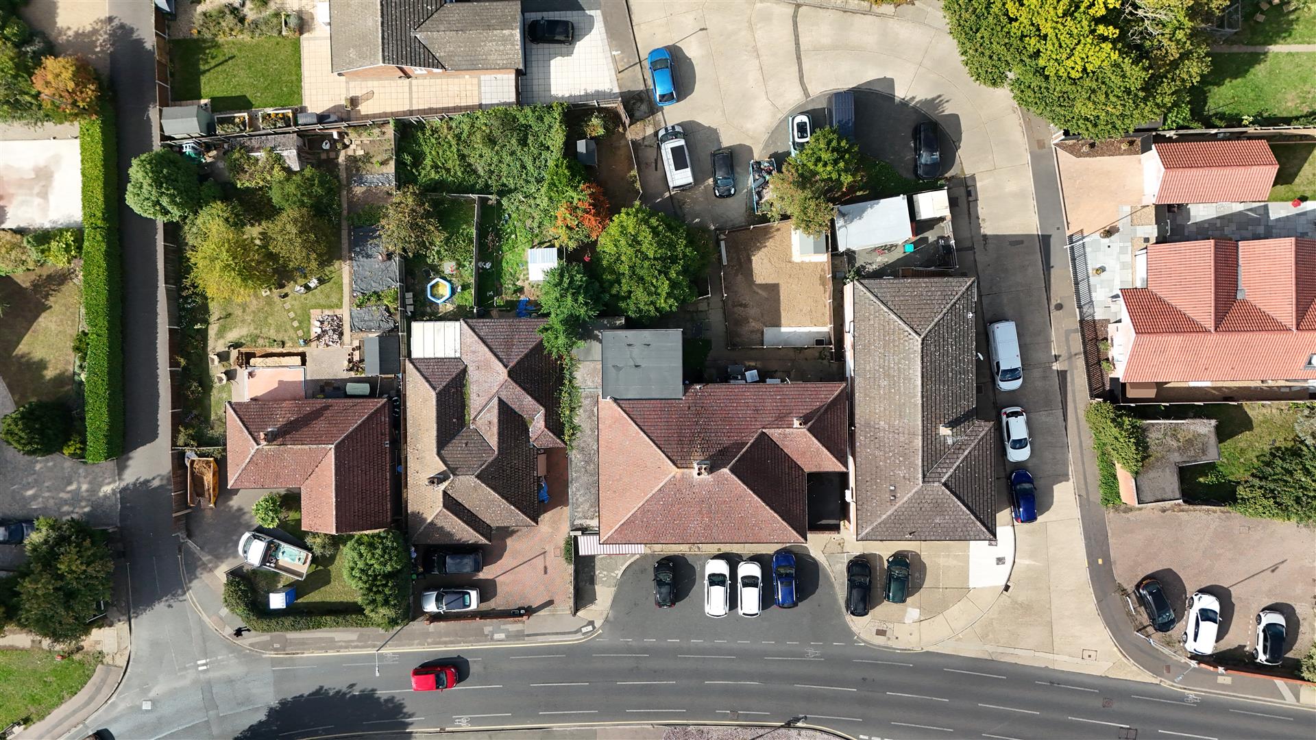 dji_fly_20250209_220208_0433_1758623815665_photo.J